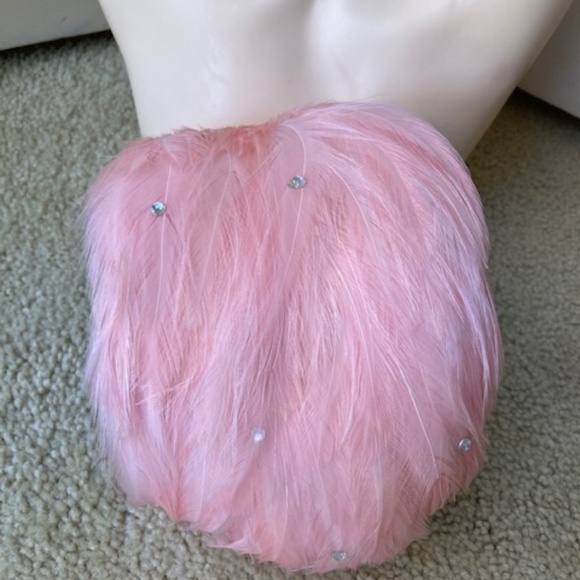 1950's Pink feather Fascinator - Picture 7 of 12